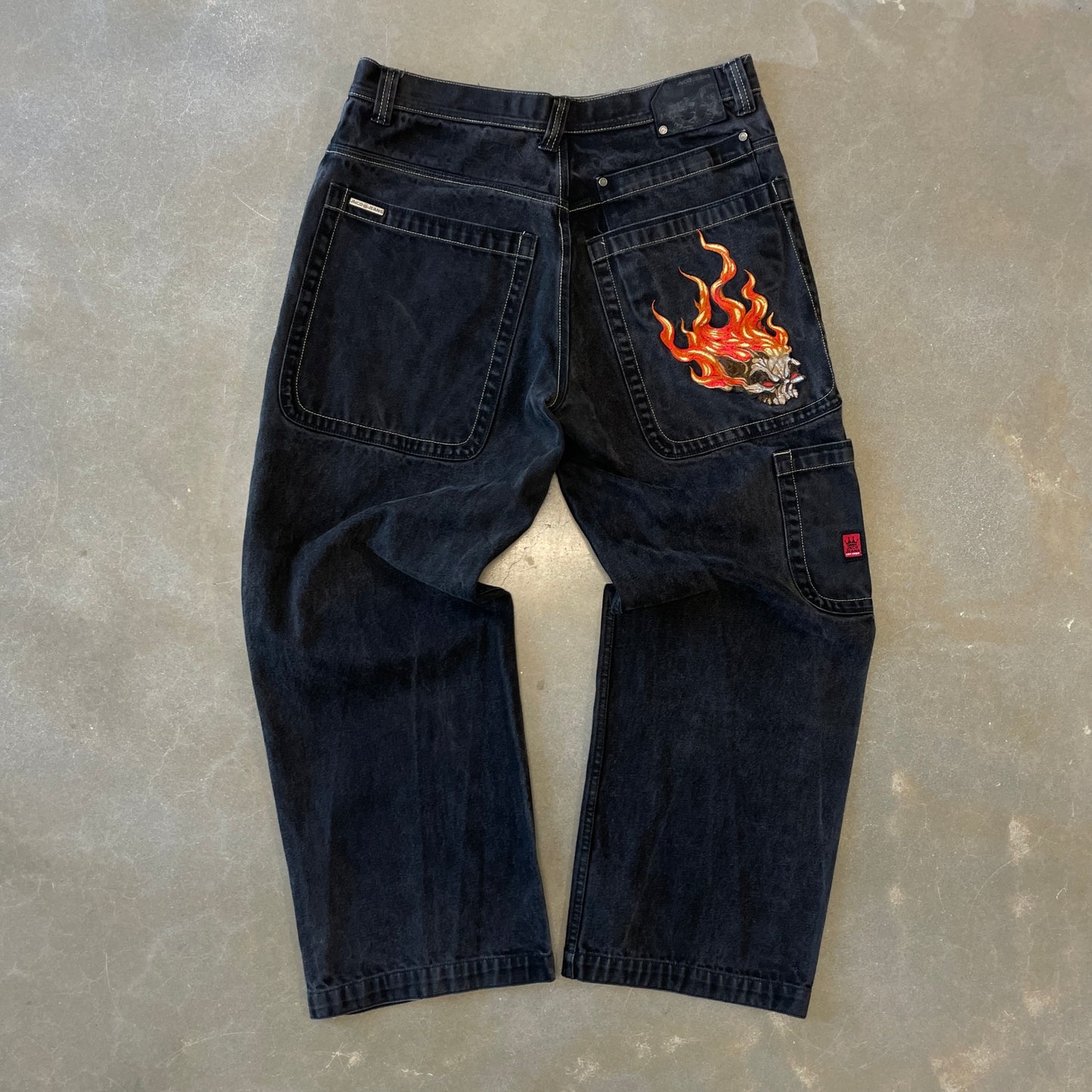 Y2K JNCO Embroidered Flaming Skull Jeans [35x30]