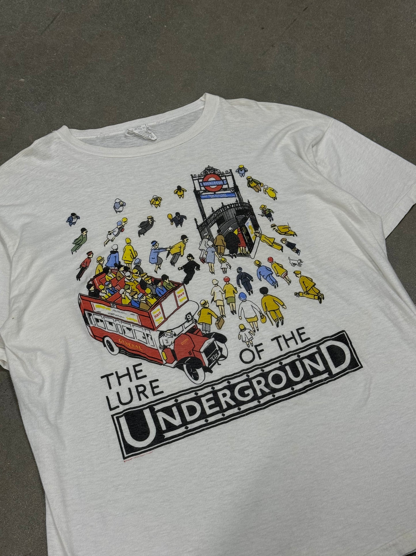 Vintage 1990s London Underground T-Shirt [L]