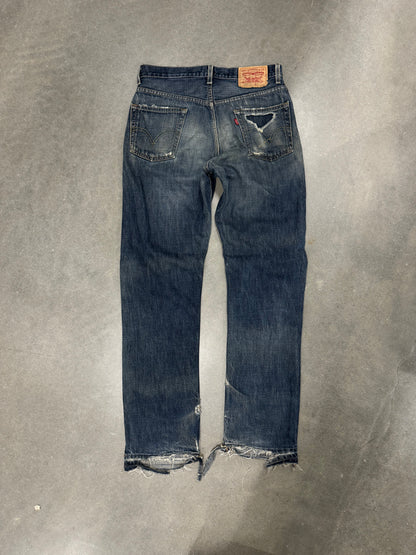 Vintage Y2K Thrashed Levis 505 Released Hem Jeans [31x32]