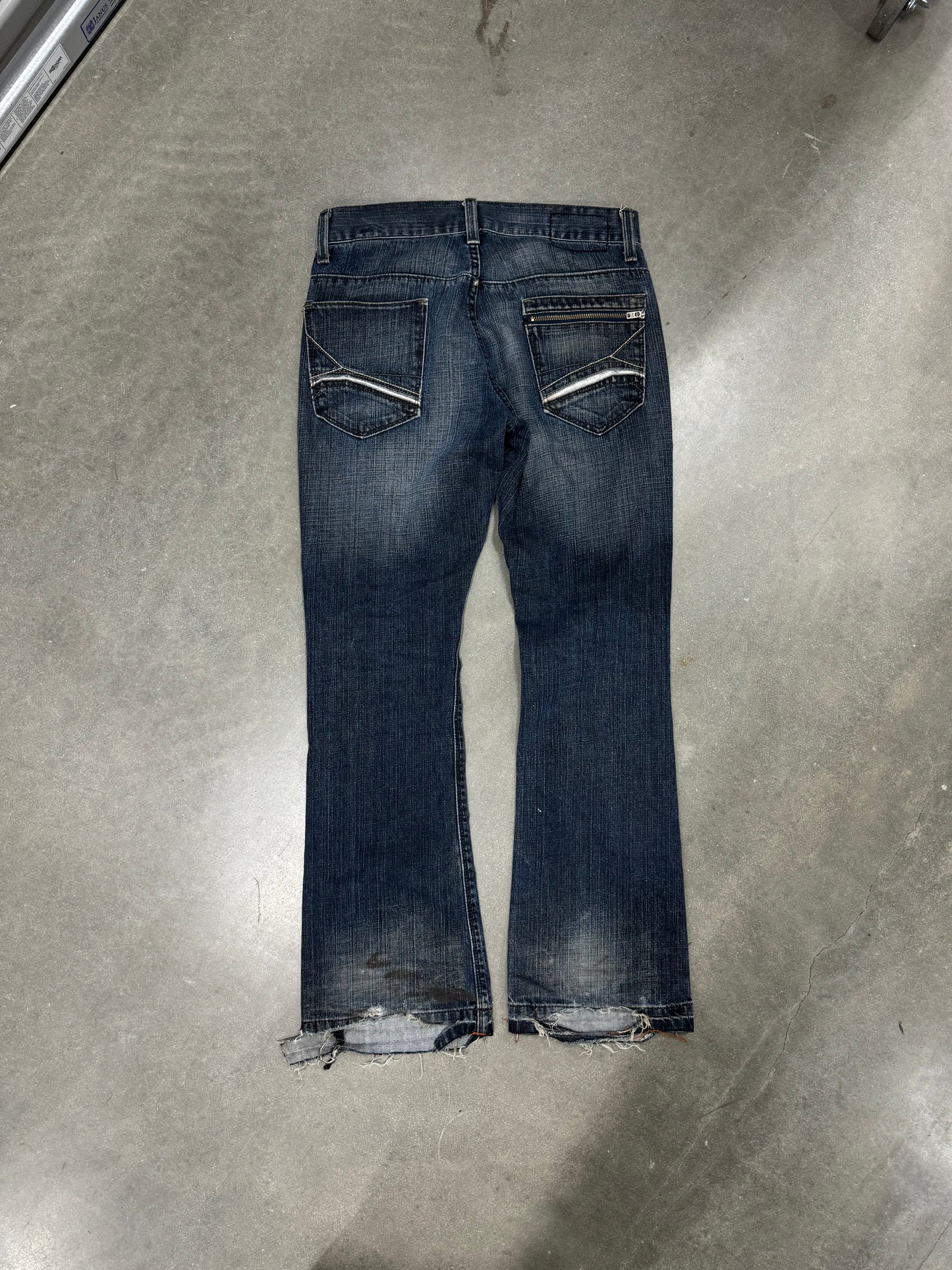 Vintage Y2K Thrashed DKNY Flared Jeans 32x32.5]