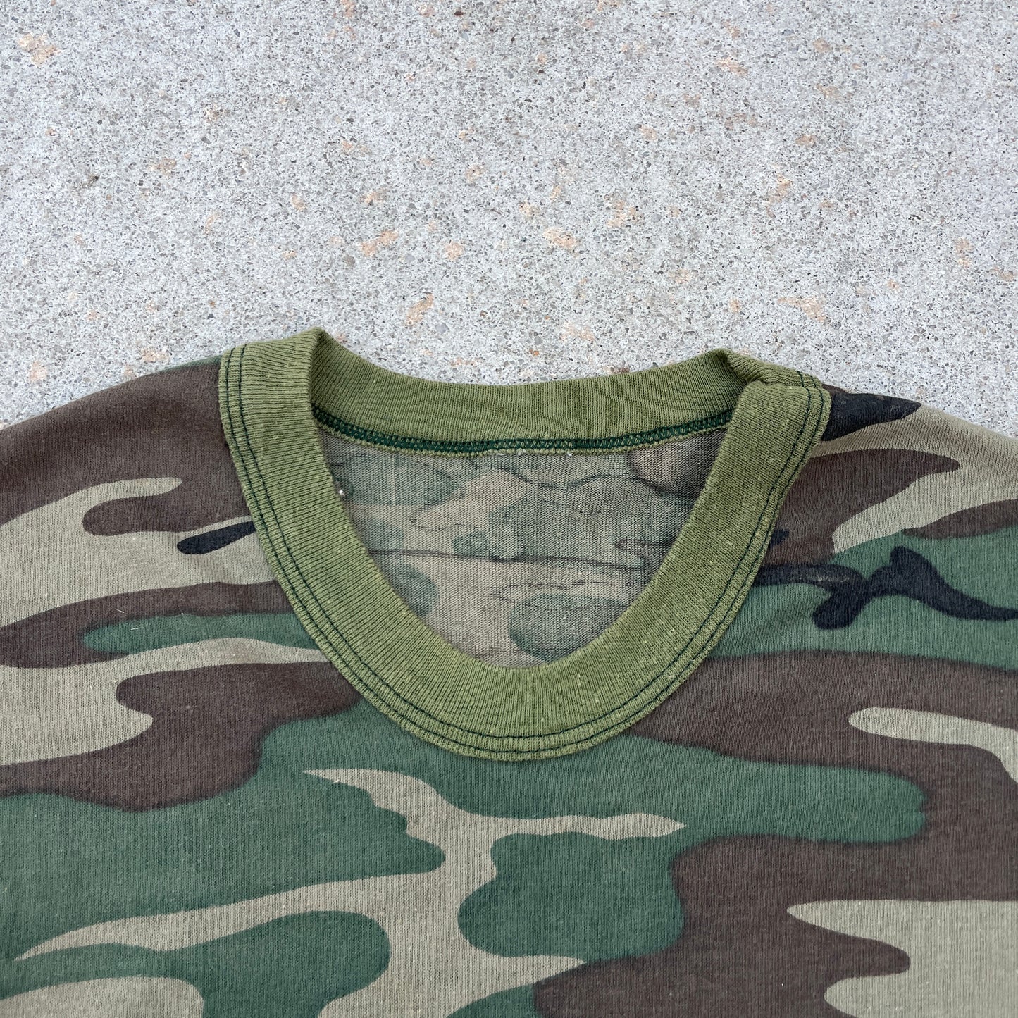 1980s Camo Ringer T-Shirt [M]