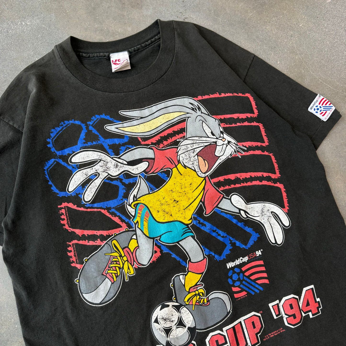 1994 World Cup Bugs Bunny T-Shirt [XL]