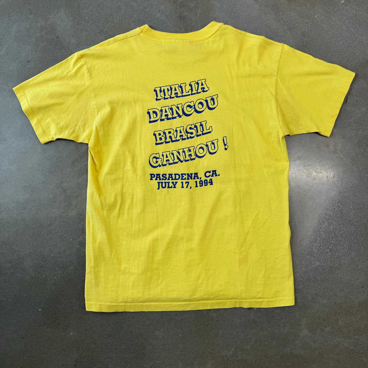 1990s Brazil Graphic T-Shirt [XL]