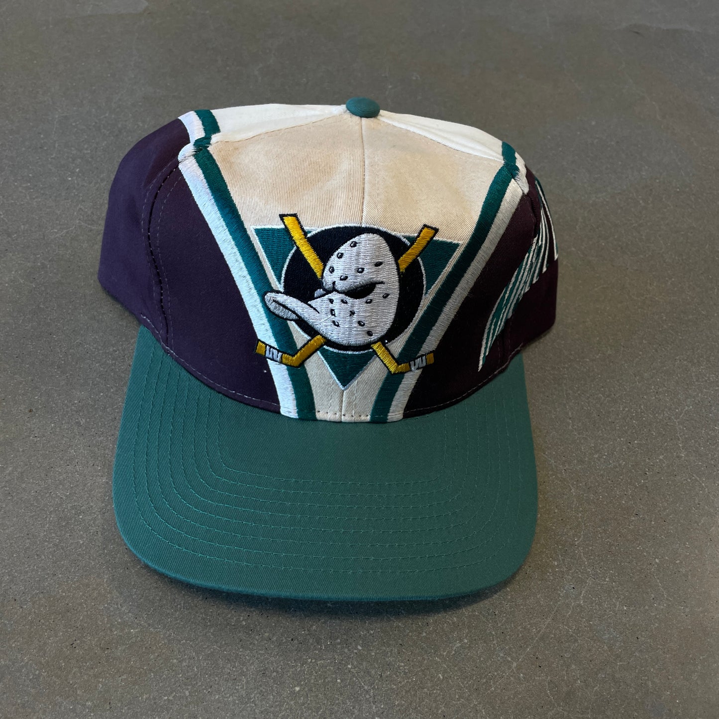 Vintage 1990s Anaheim Mighty Ducks Snapback Hat