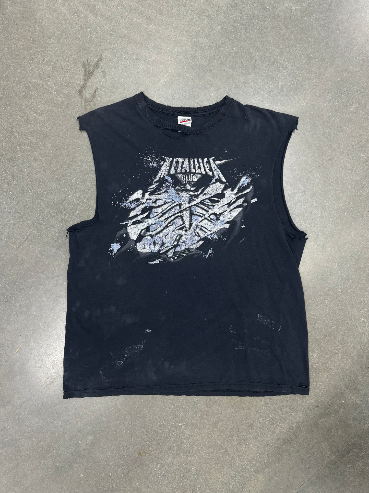 Vintage Y2K Thrashed Metallica Cut-off Shirt [XL]