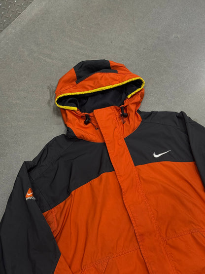 Vintage Y2K Nike ACG Rain Jacket [L]