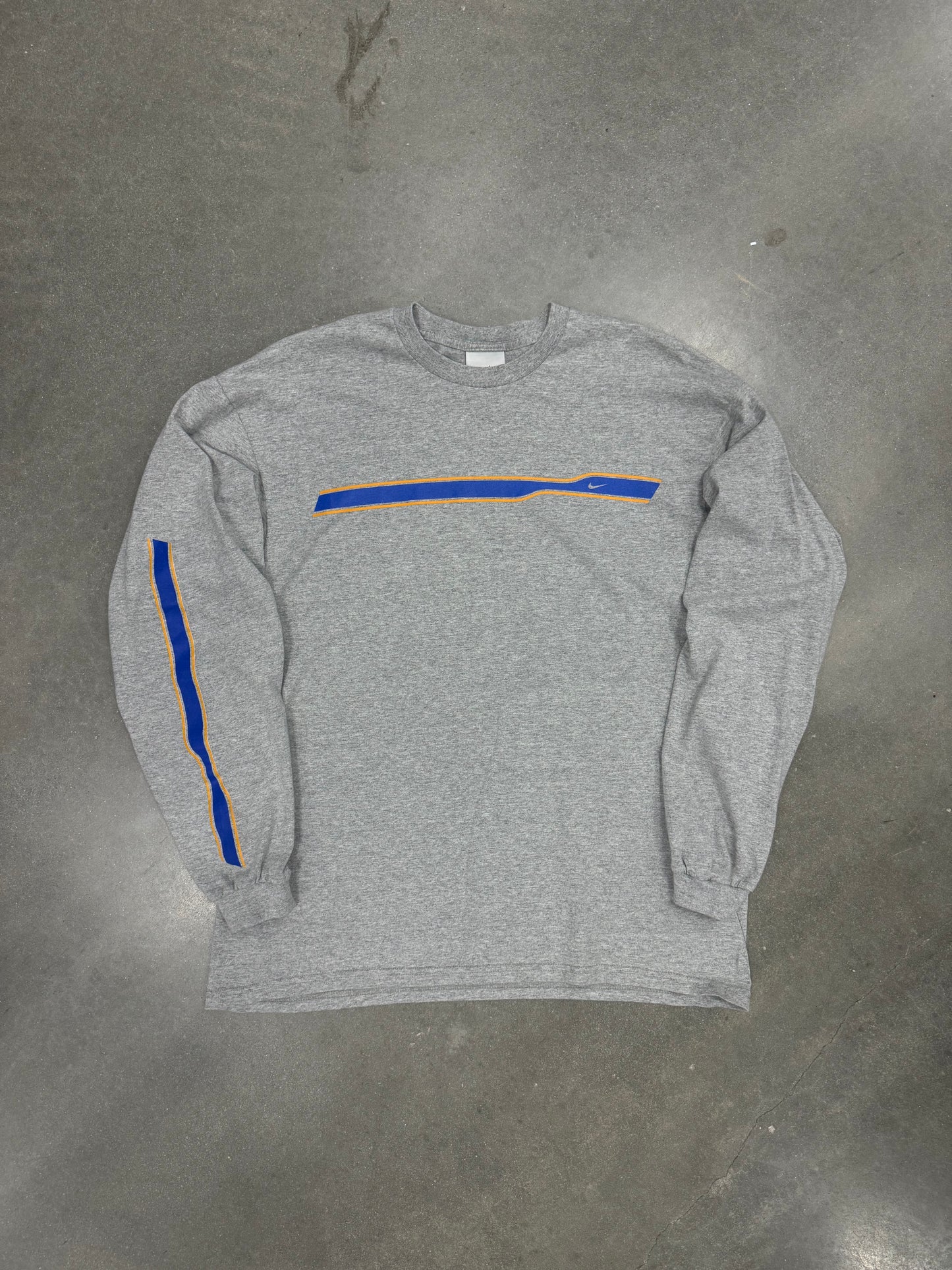 Vintage Y2K Nike Longsleeve T-Shirt [L]