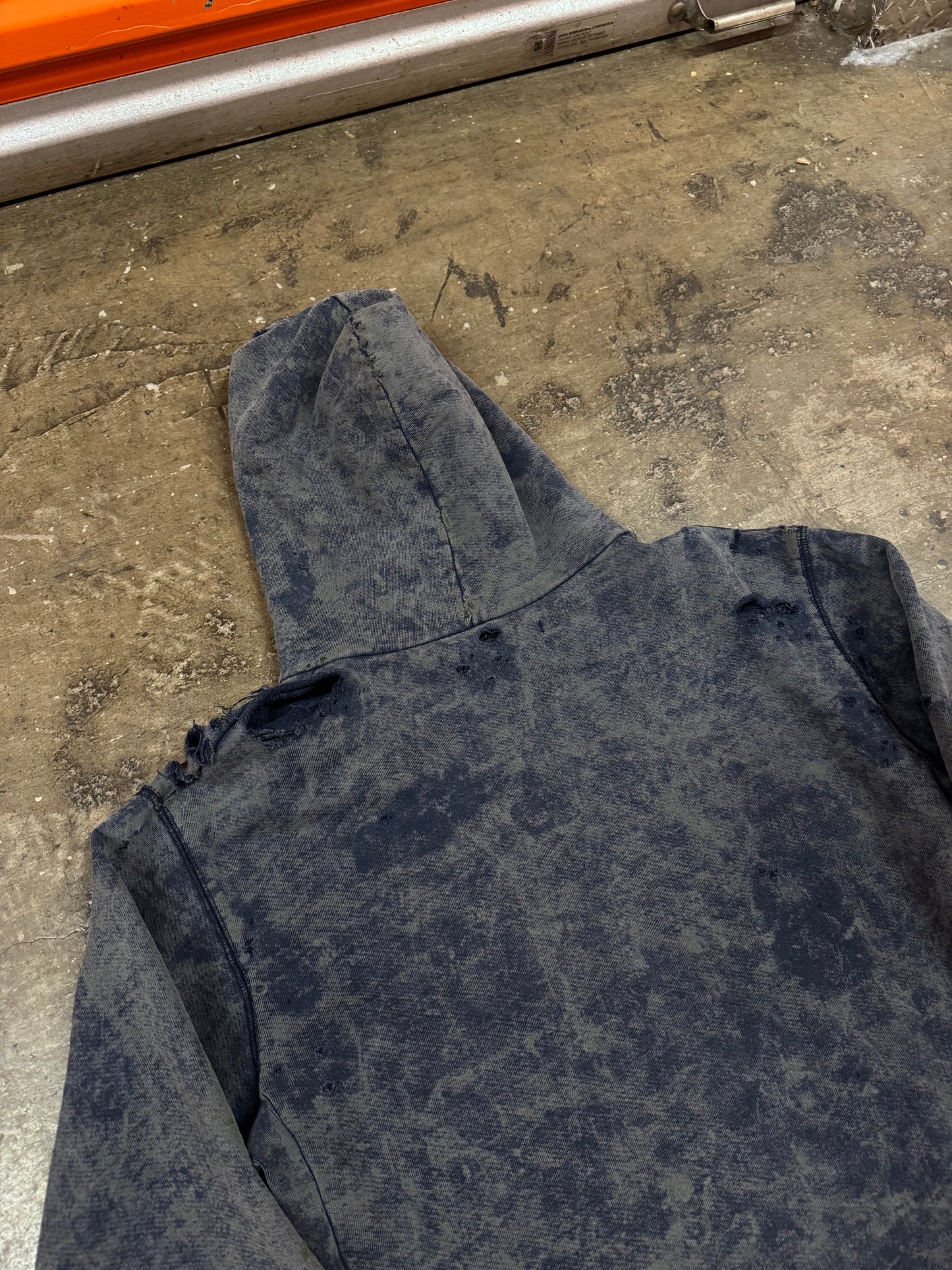 2000s Y2K Acid Wash Distressed SSUR Hoodie [M/L]