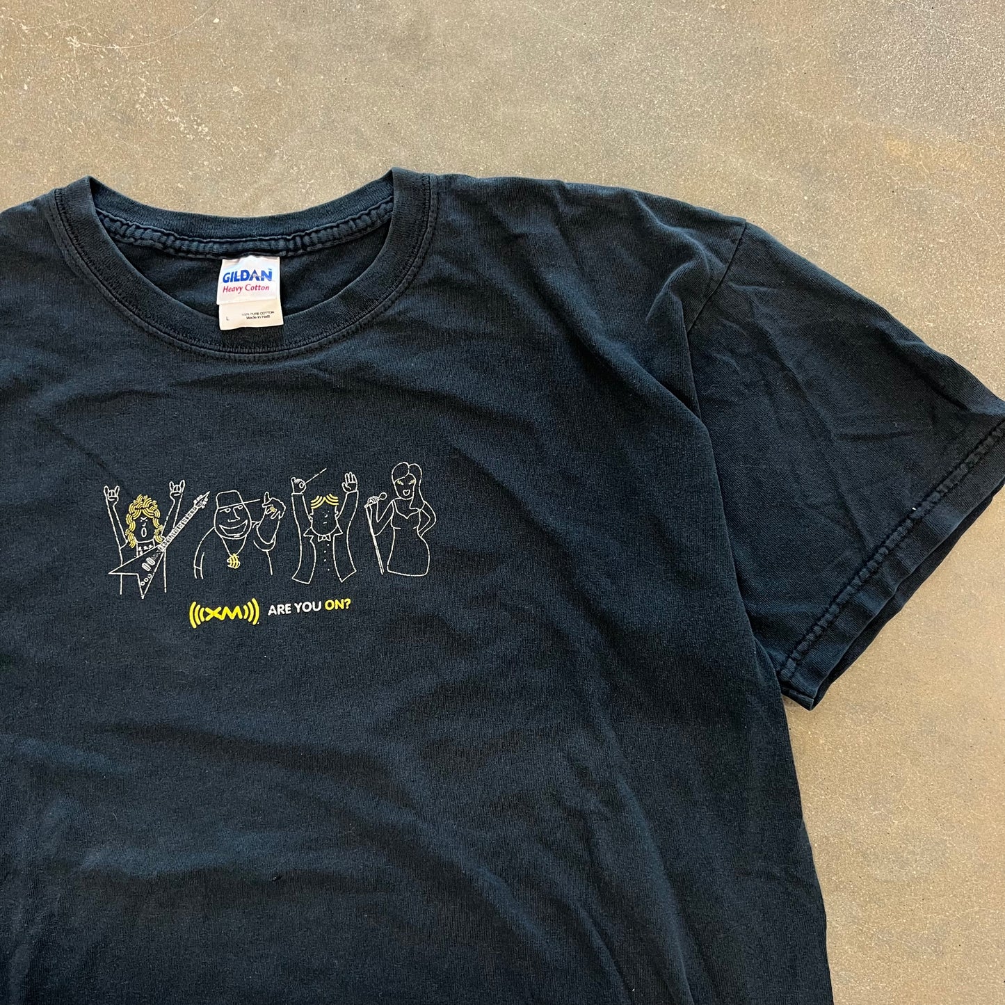 Y2K Sirius XM Text Graphic T-Shirt [L]