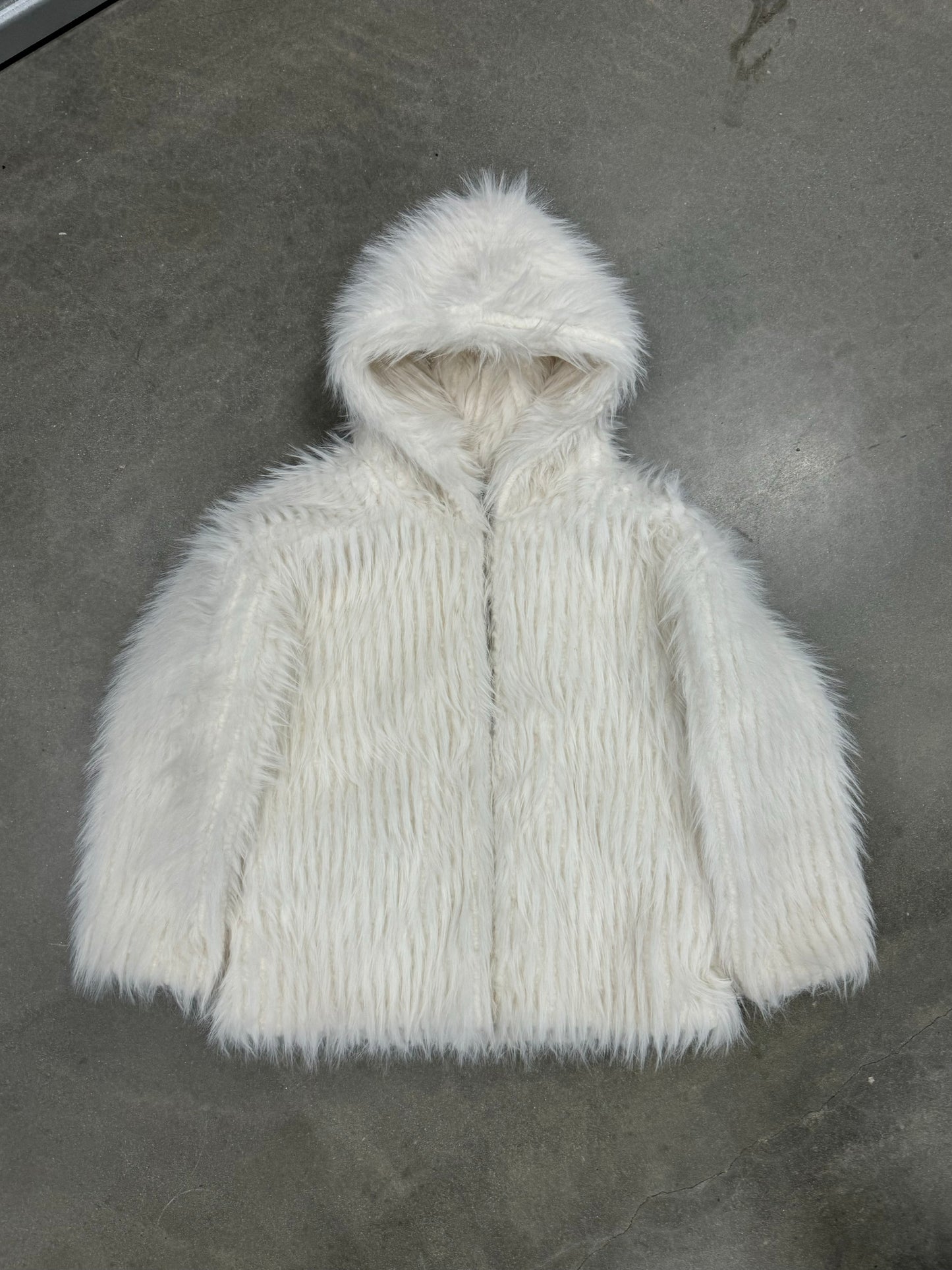 Vintage Y2K Big Faux Fur Hooded Coat [M]