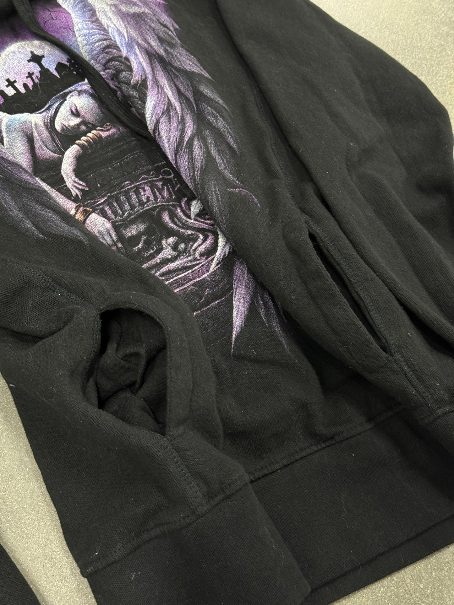 Vintage Y2K Fallen Angel Hoodie [M/L]