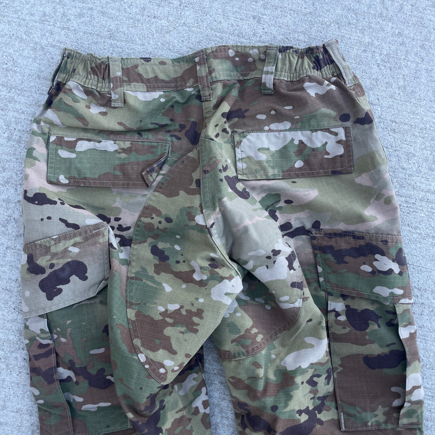 1990s Dessert Camo Pants [30x30]