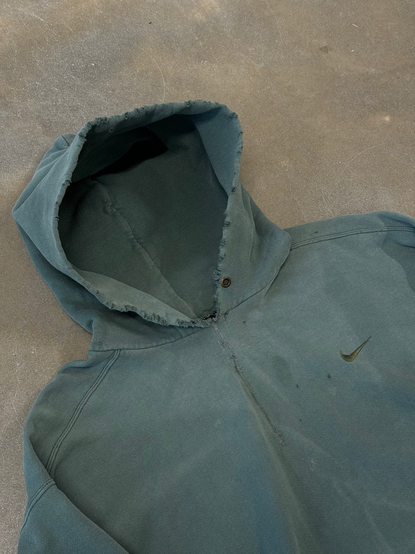 Vintage Y2K Thrashed Sage Green Nike Check Hoodie [XXL]