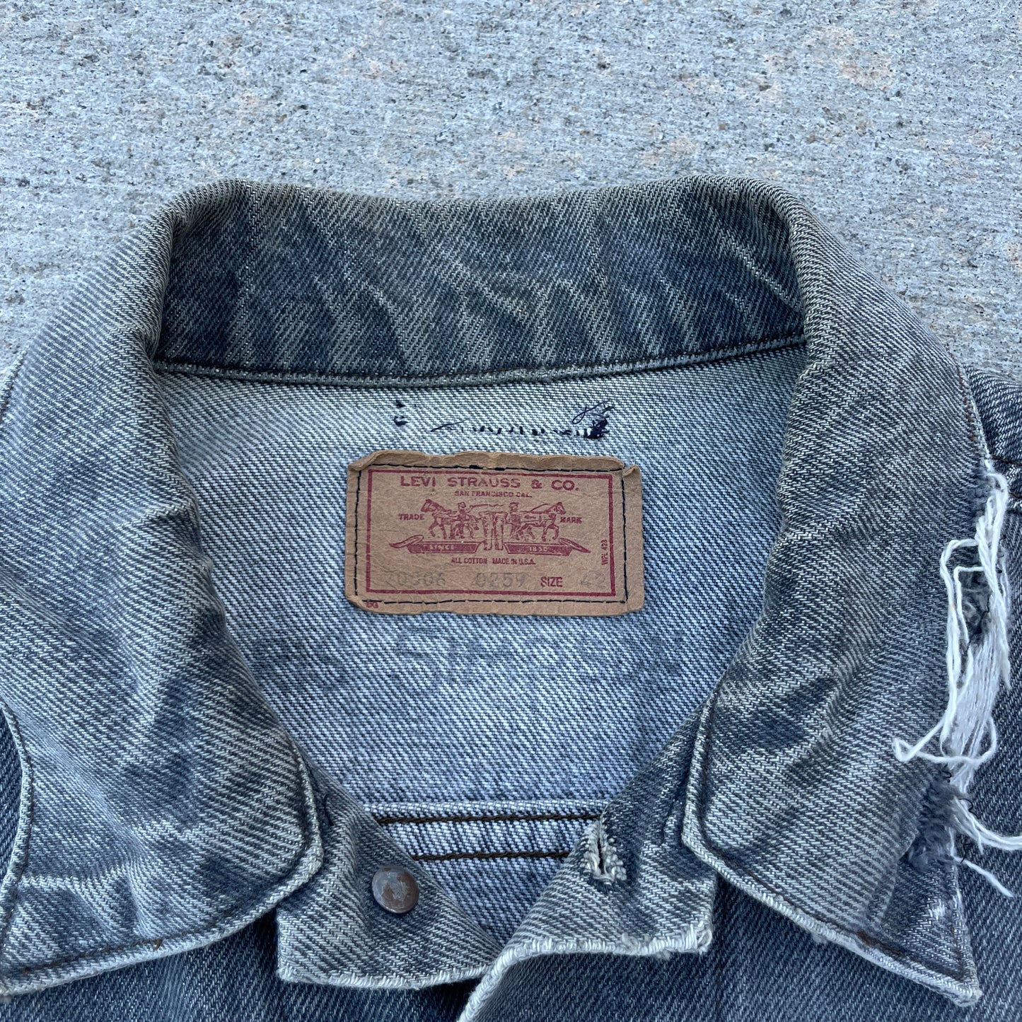 1980s Distressed Levis Trucker Jacket [L]