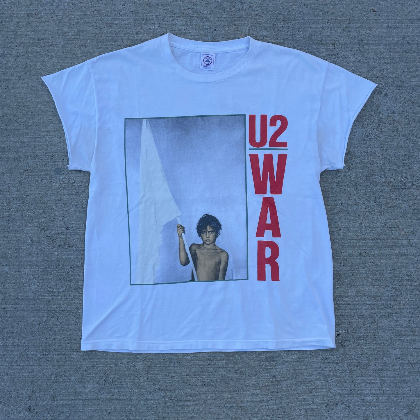 1990s U2 War Band T-Shirt [L]