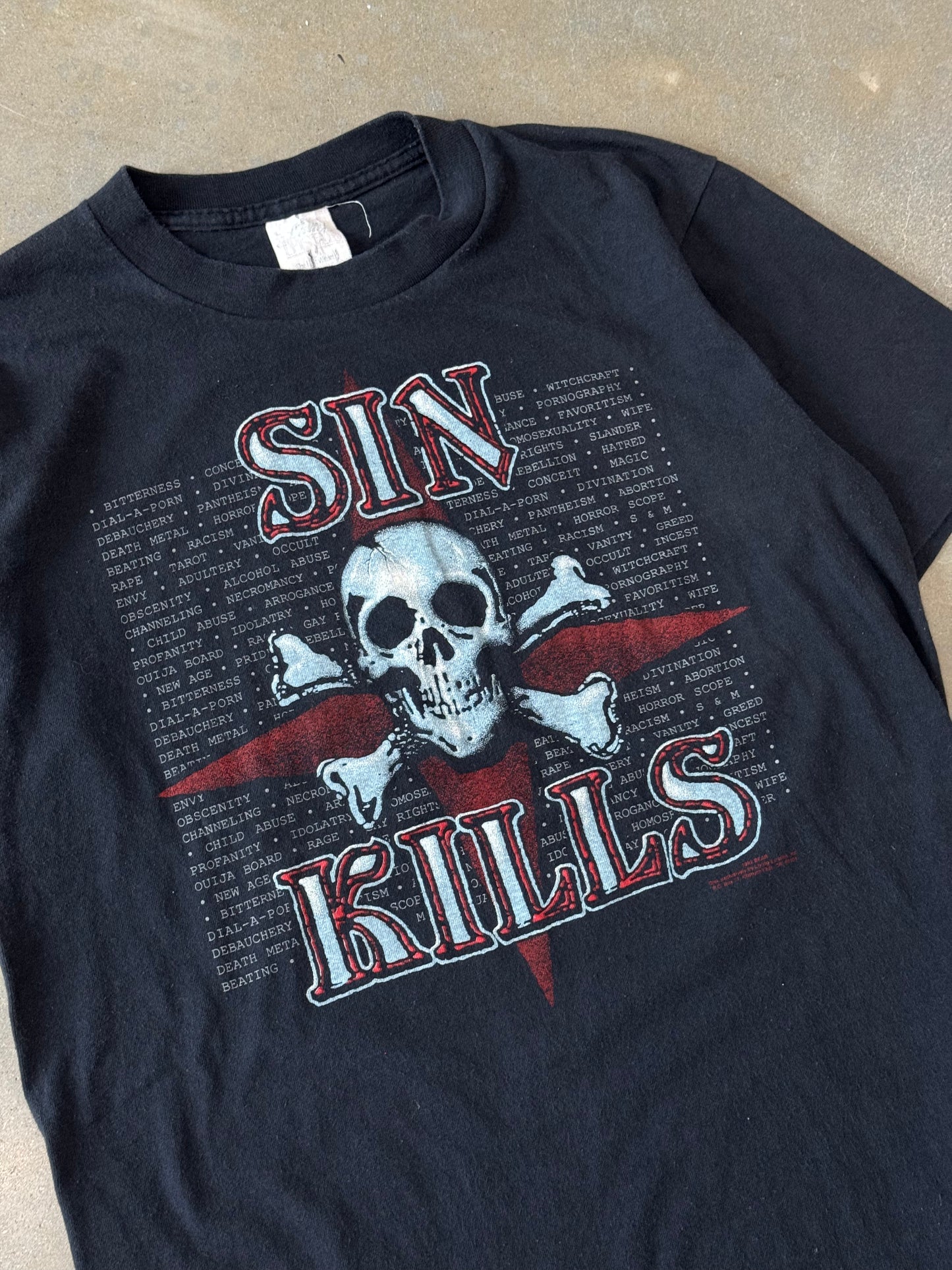 Vintage 1990s "Sin Kills" Jesus Parody T-Shirt [L]