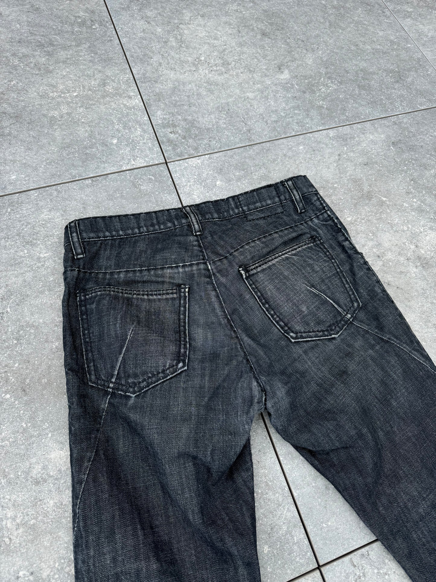 Japanese Brand Attachment J-Cut Pants [30]