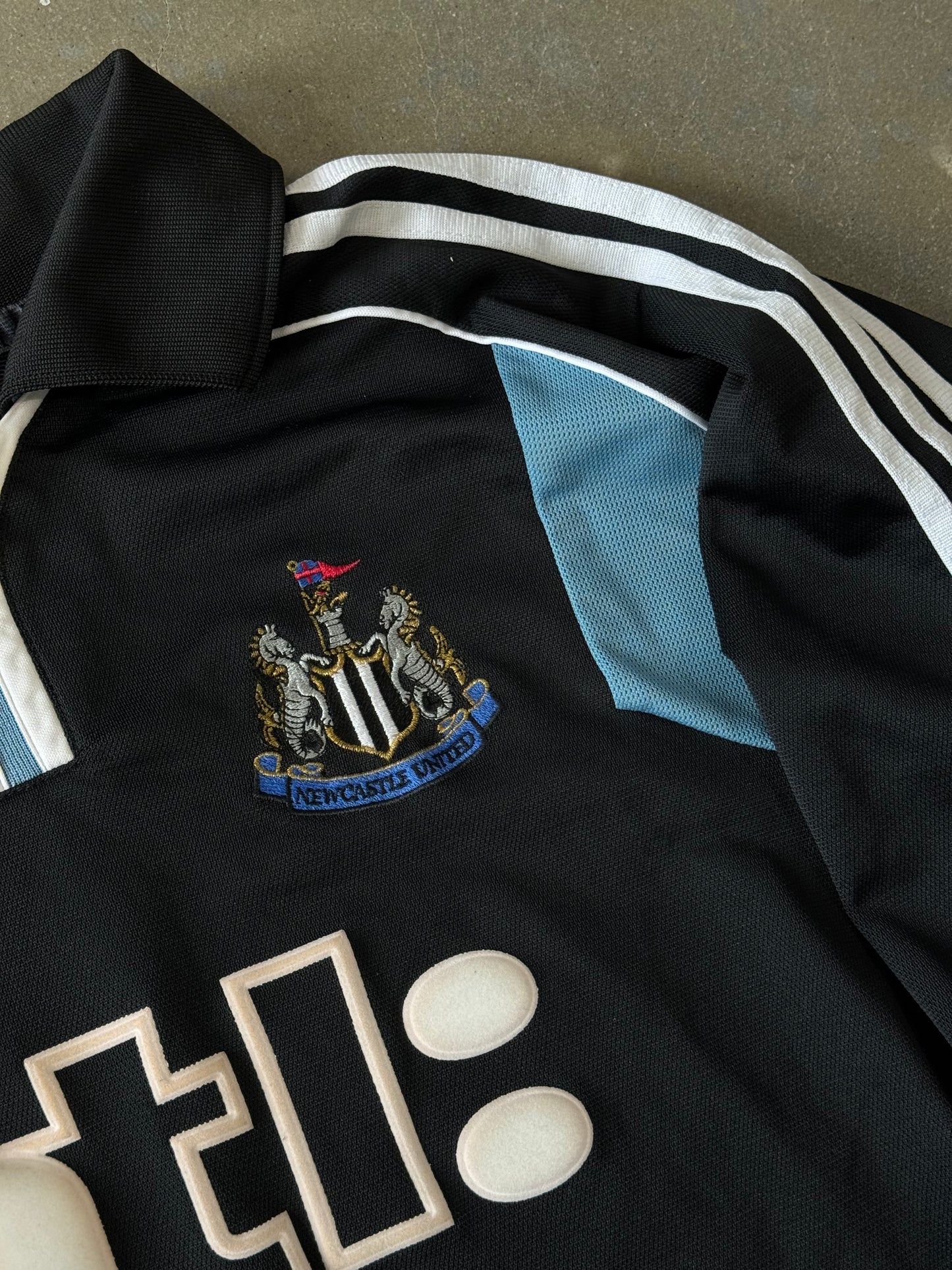 Vintage Y2K Adidas Newcastle United Away Longsleeve Jersey [XL]