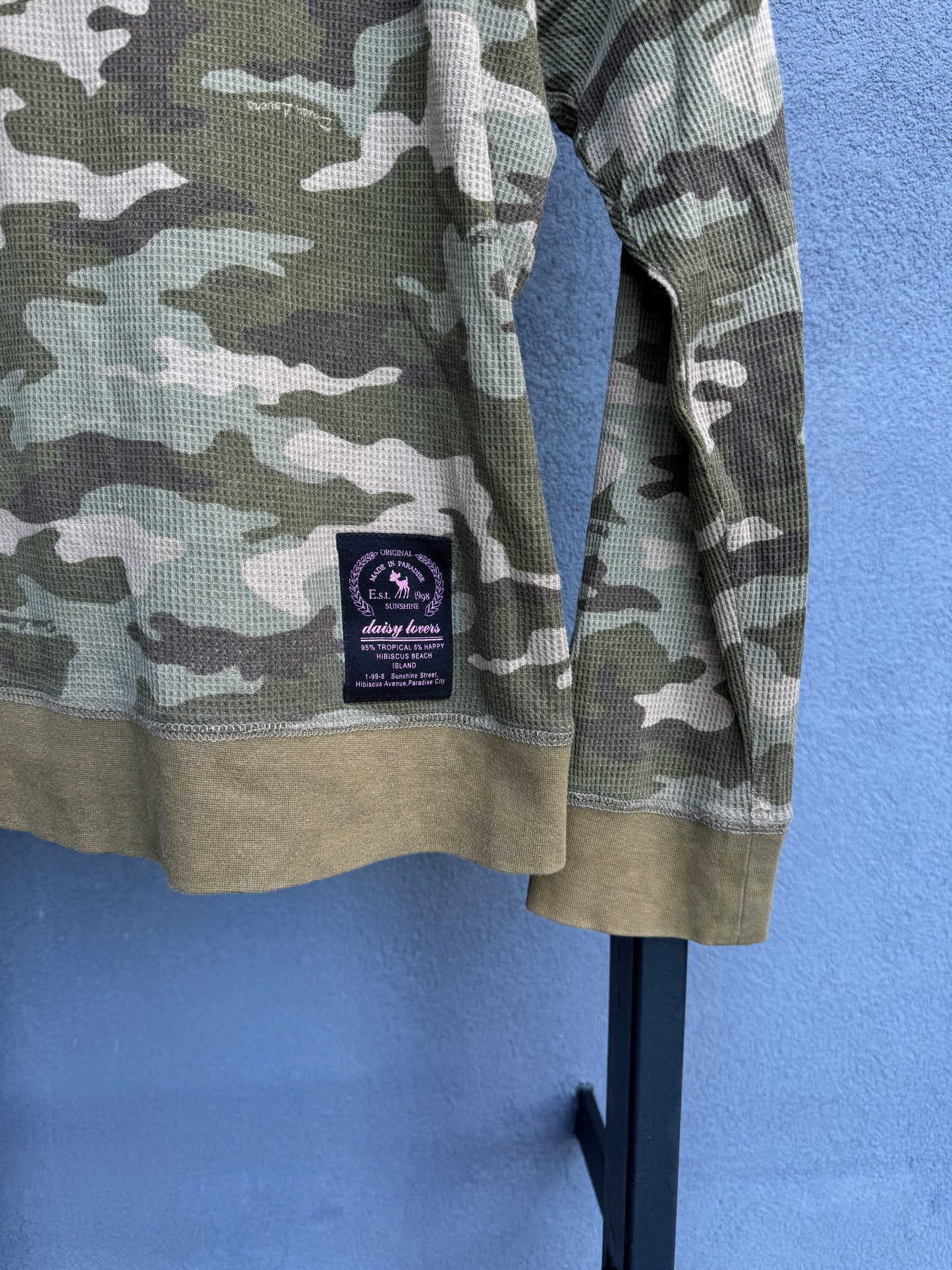 Japanese Brand I Love Daisy Camo Zip Up [M]