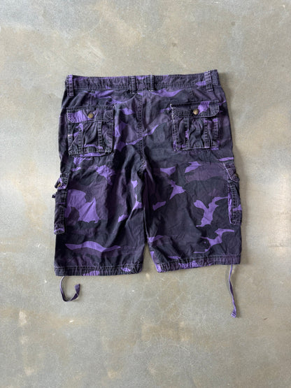 Vintage Y2K Purple Camo Shorts [38]