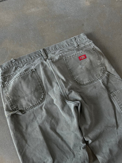 Vintage 1990s Thrashed Dickies Work Pants [38x30]